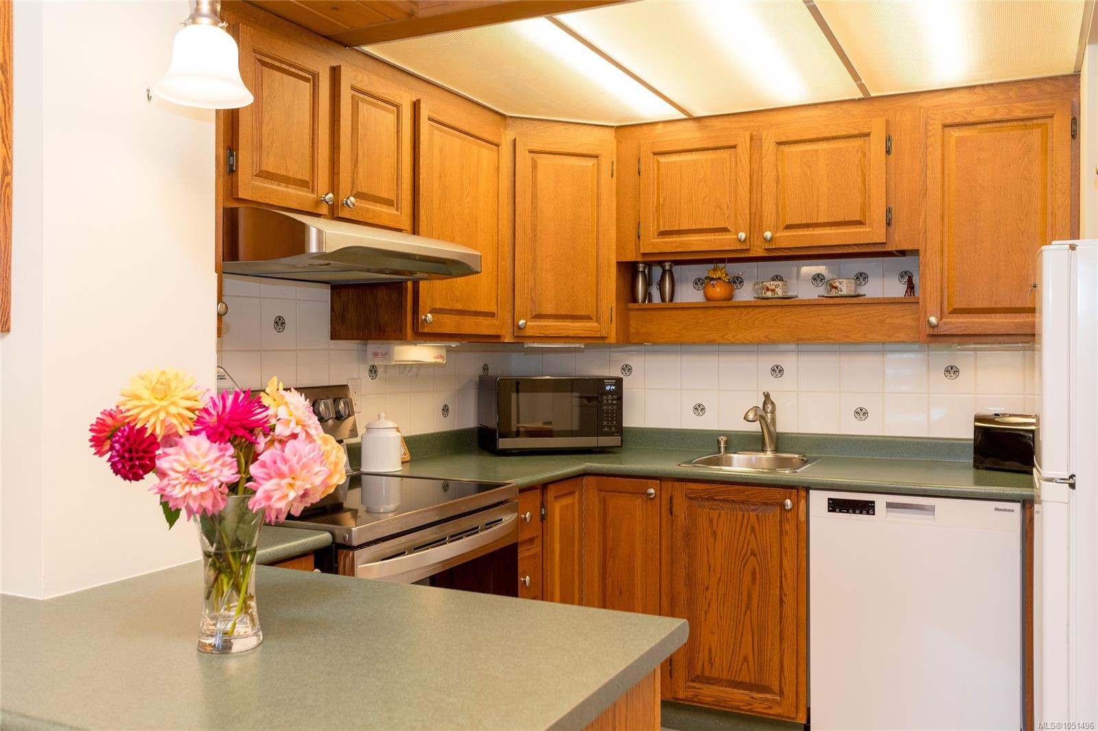 401-2341 Harbour Rd — listing photo 14 of 32