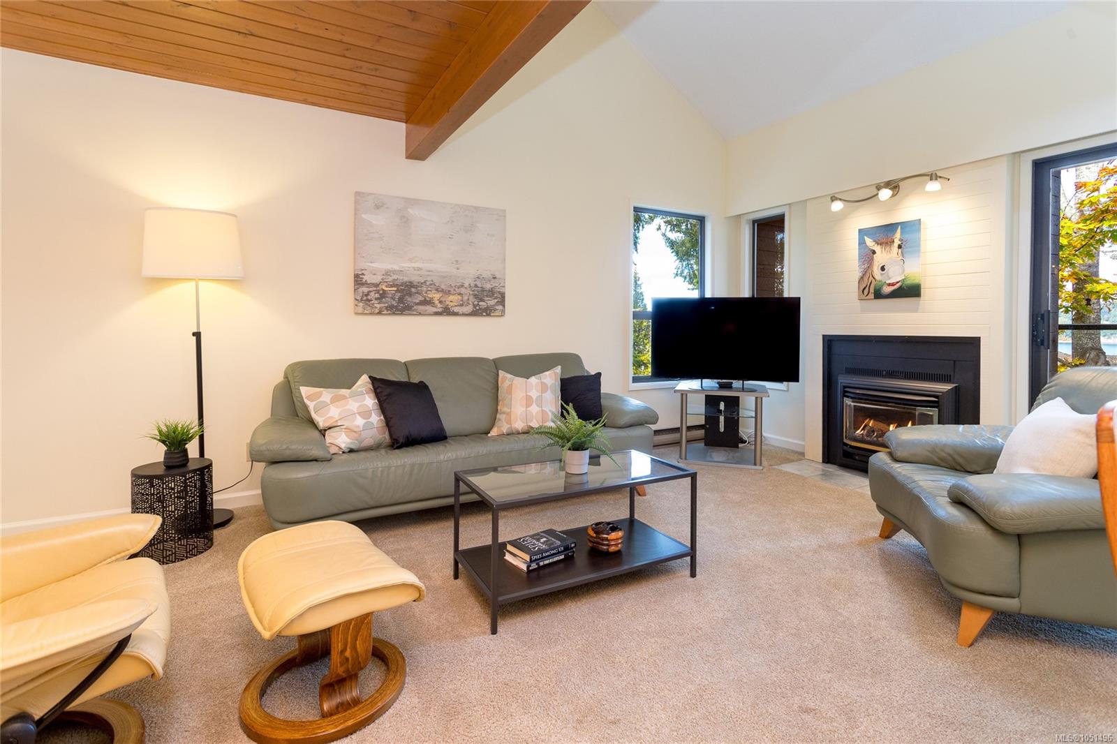 401-2341 Harbour Rd — listing photo 7 of 32