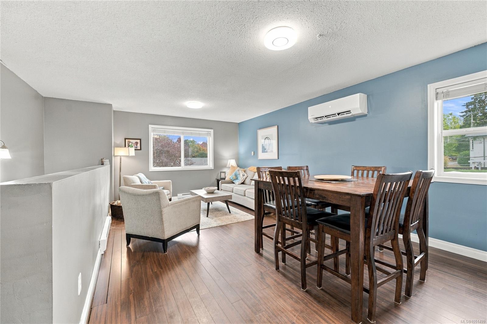 421 Murray St — listing photo 4 of 34