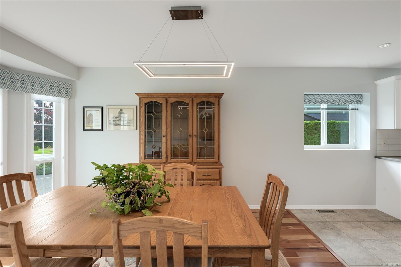 1309 Layritz Pl — listing photo 12 of 59