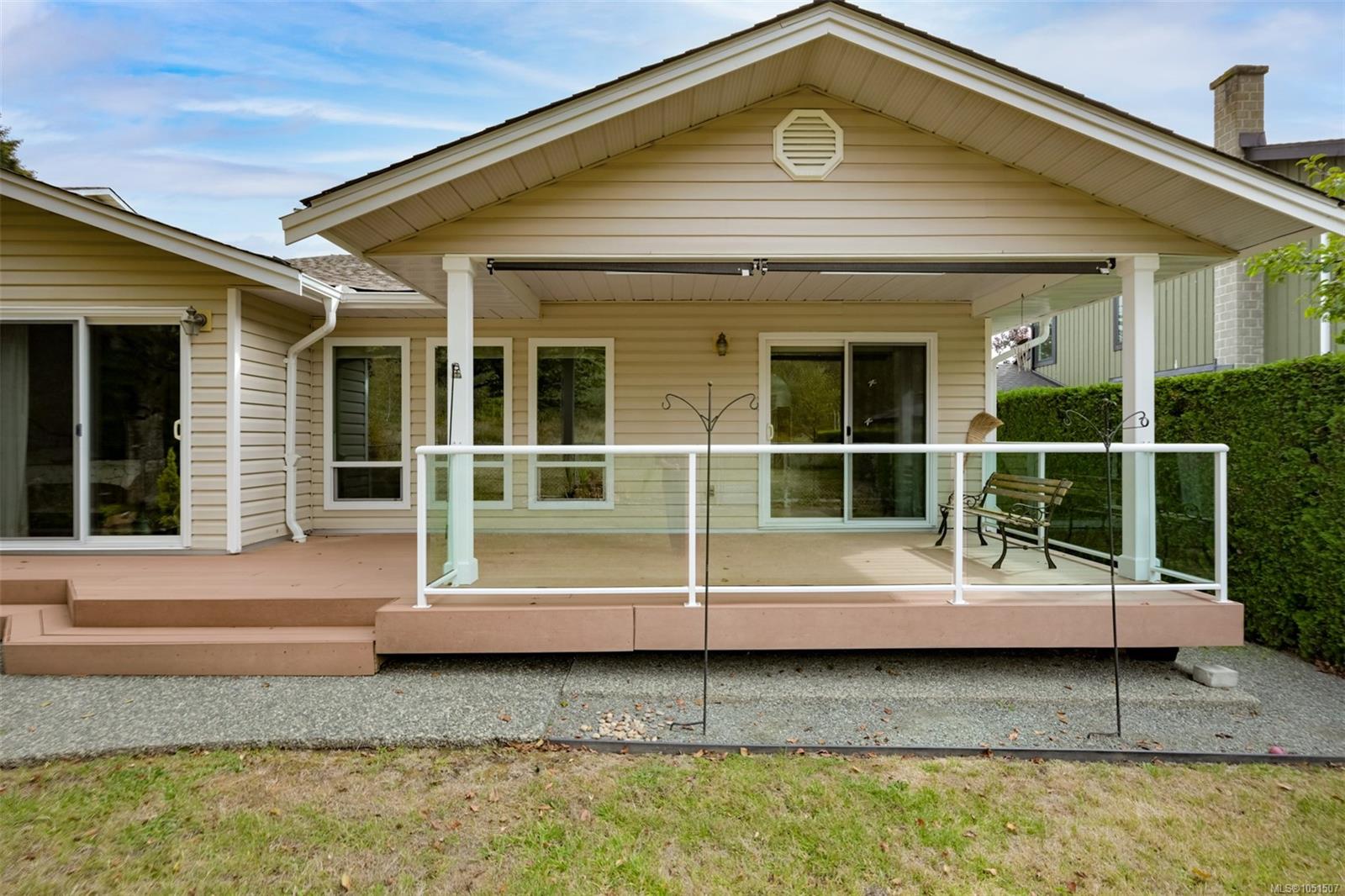 1309 Layritz Pl — listing photo 6 of 59
