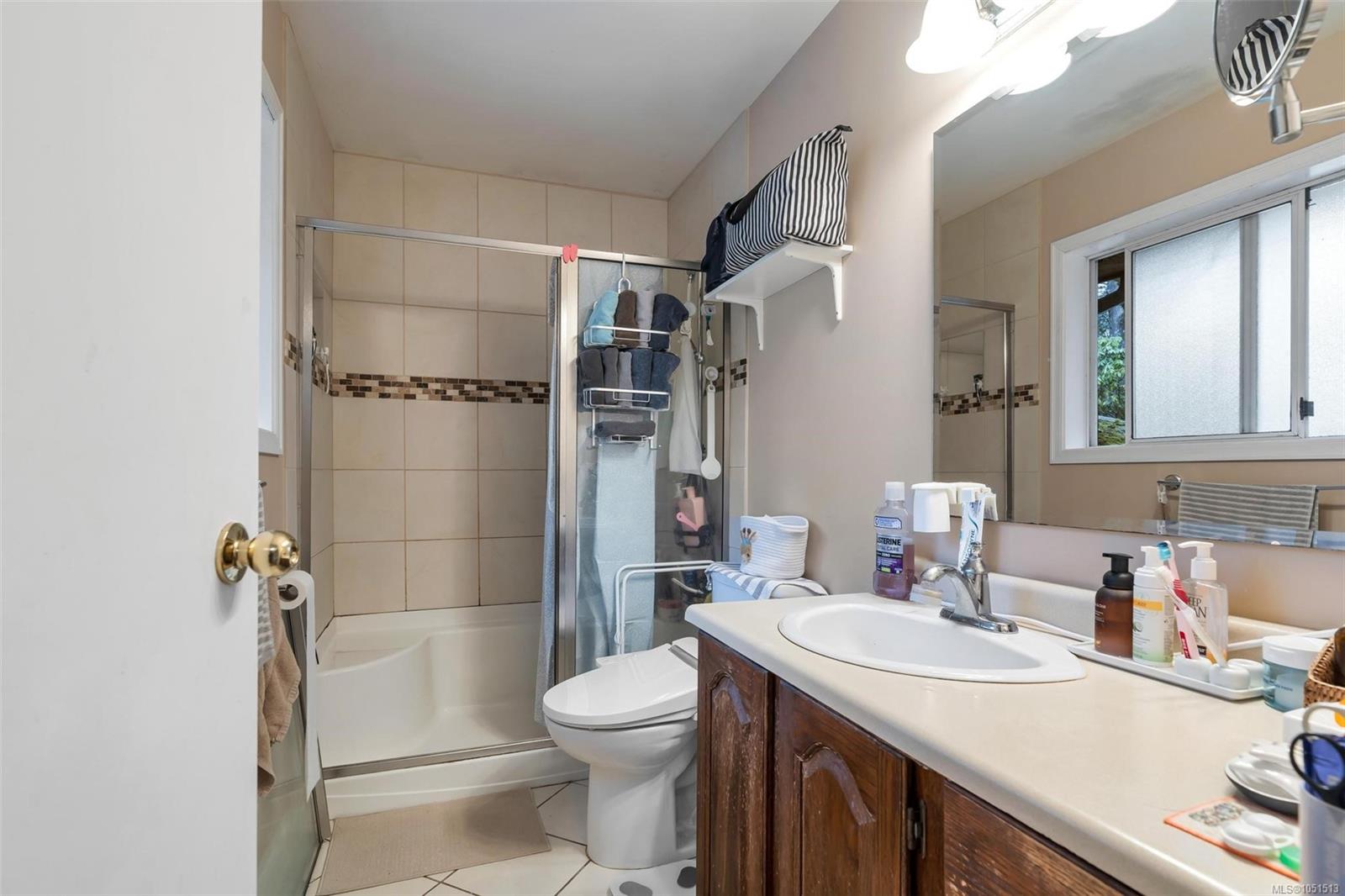 3410 Browning St — listing photo 13 of 26