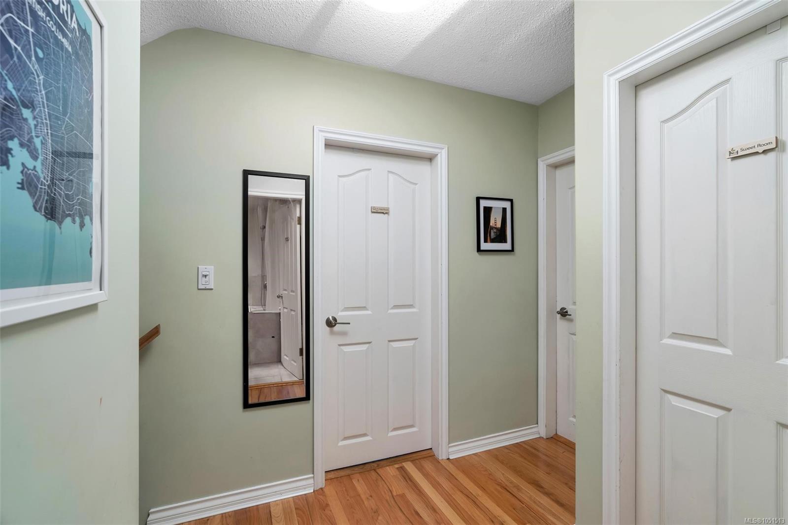 3410 Browning St — listing photo 10 of 26