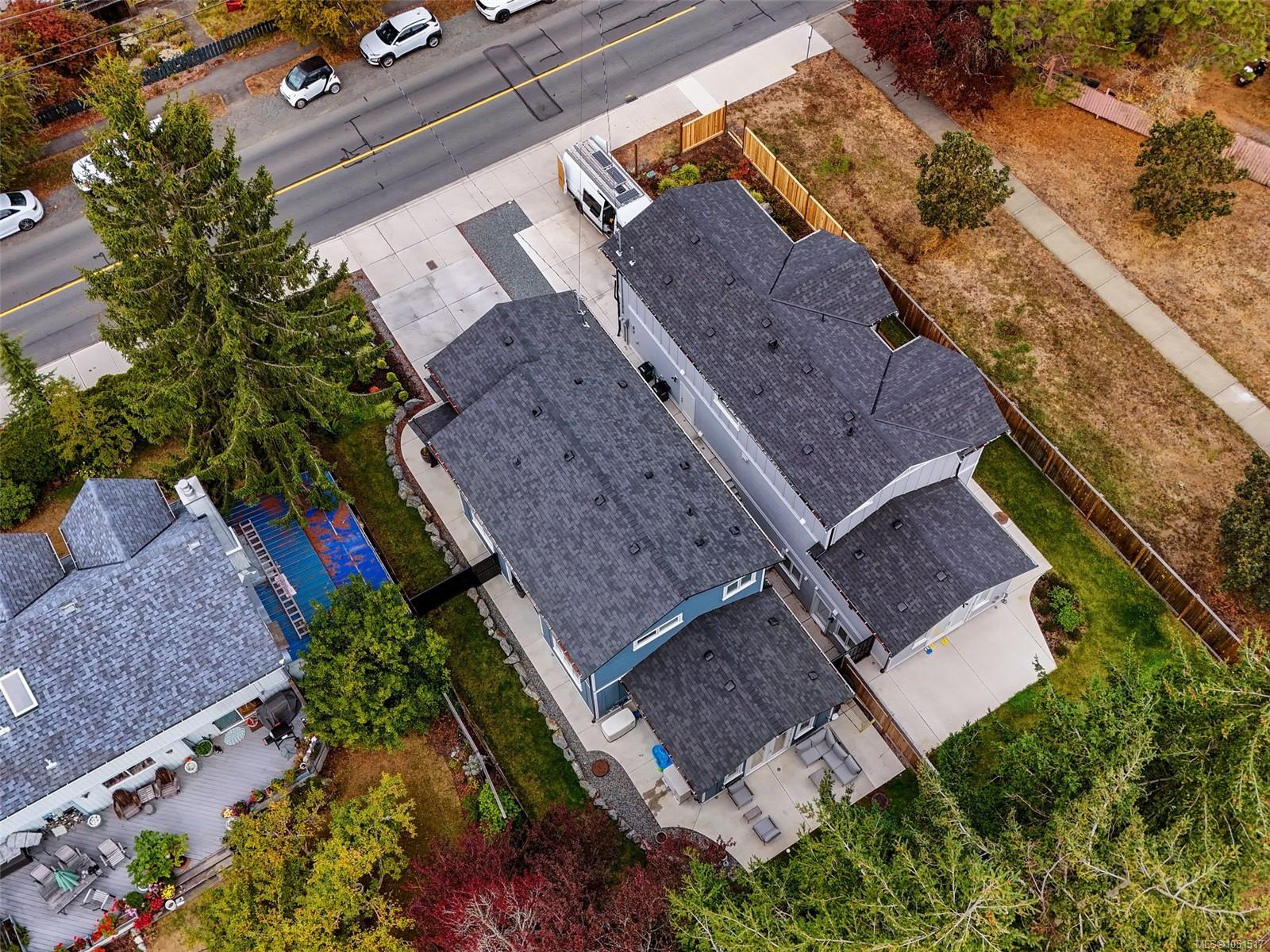 4317 Majestic Dr photo 4