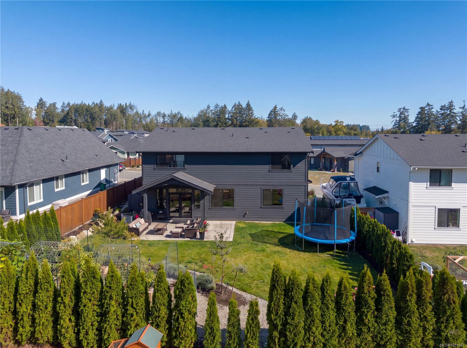 1866 Vee Rd — listing photo 9 of 43