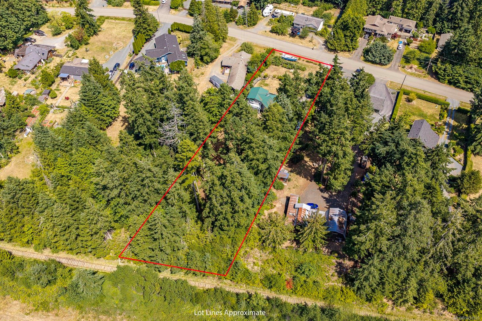 4530 Thompson Clarke Dr — listing photo 2 of 60