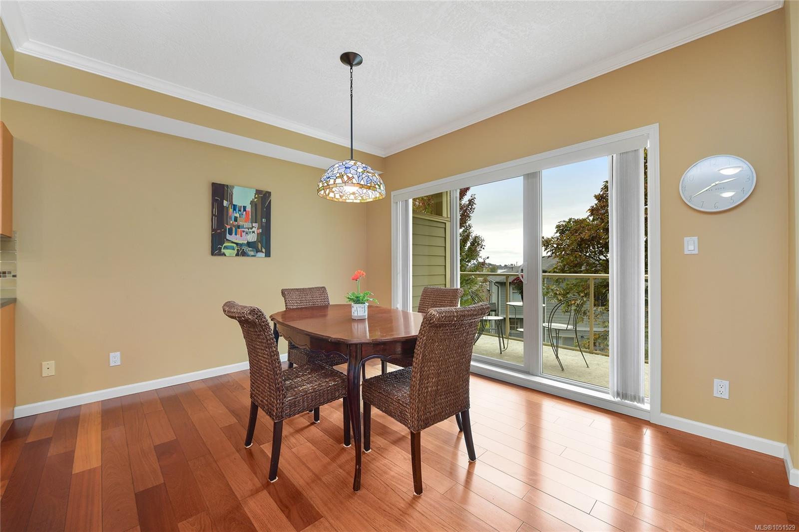 204-125 ALDERSMITH Pl — listing photo 4 of 50
