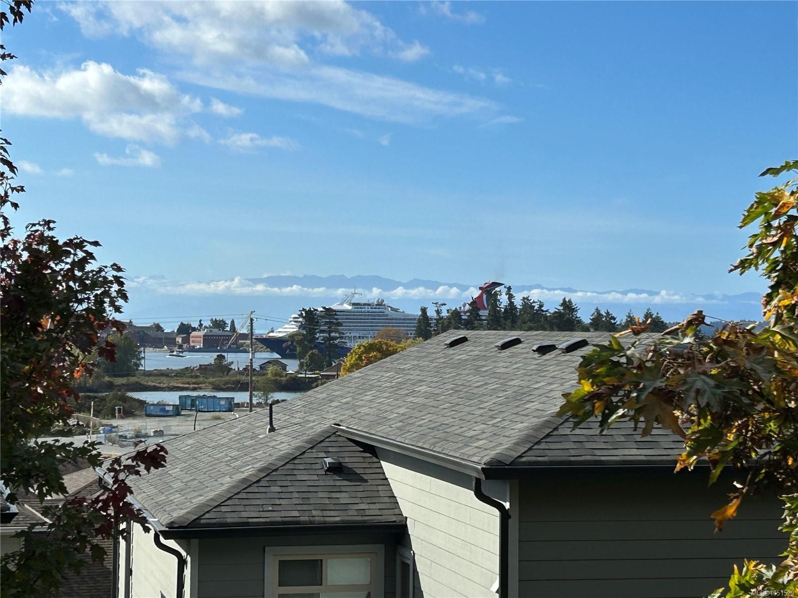 204-125 ALDERSMITH Pl — listing photo 8 of 50