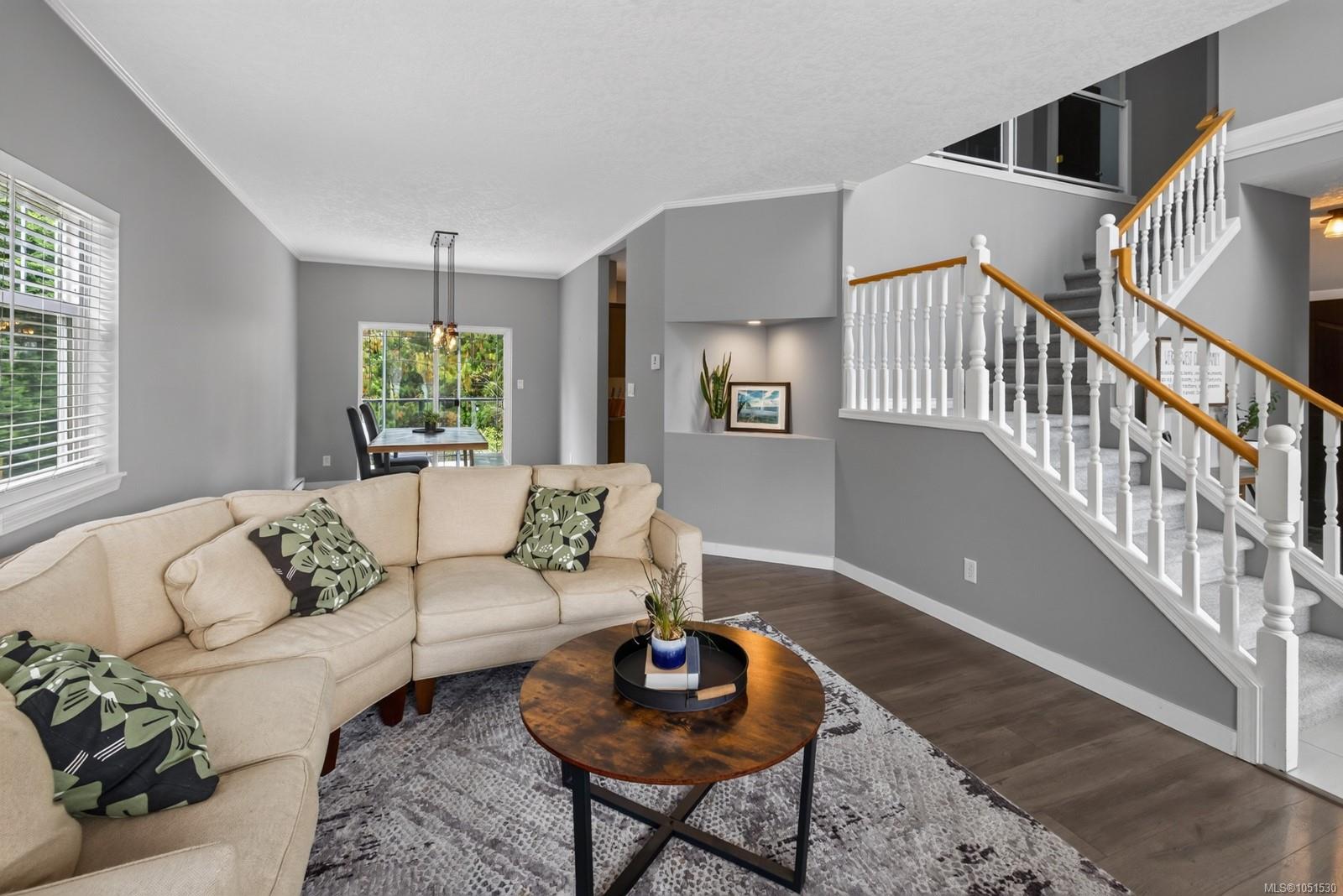 2125 Wildflower Rd — listing photo 14 of 50
