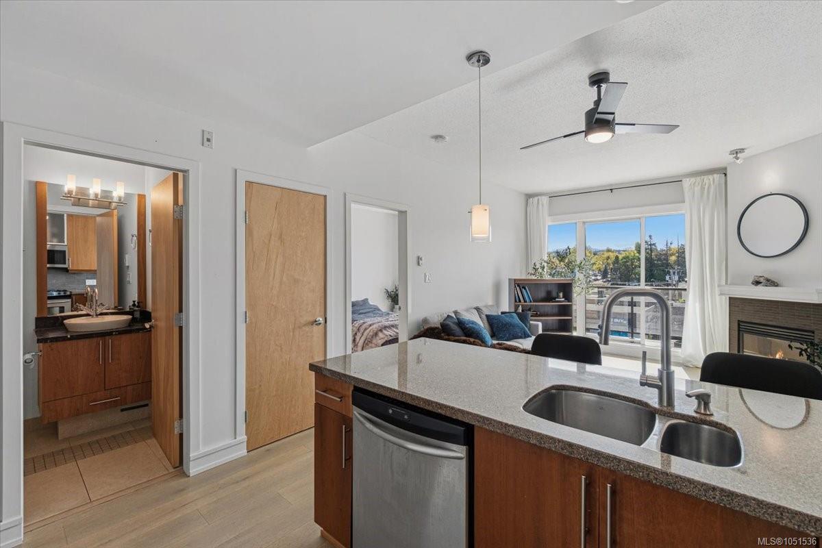 606-194 Beachside Dr — listing photo 12 of 38
