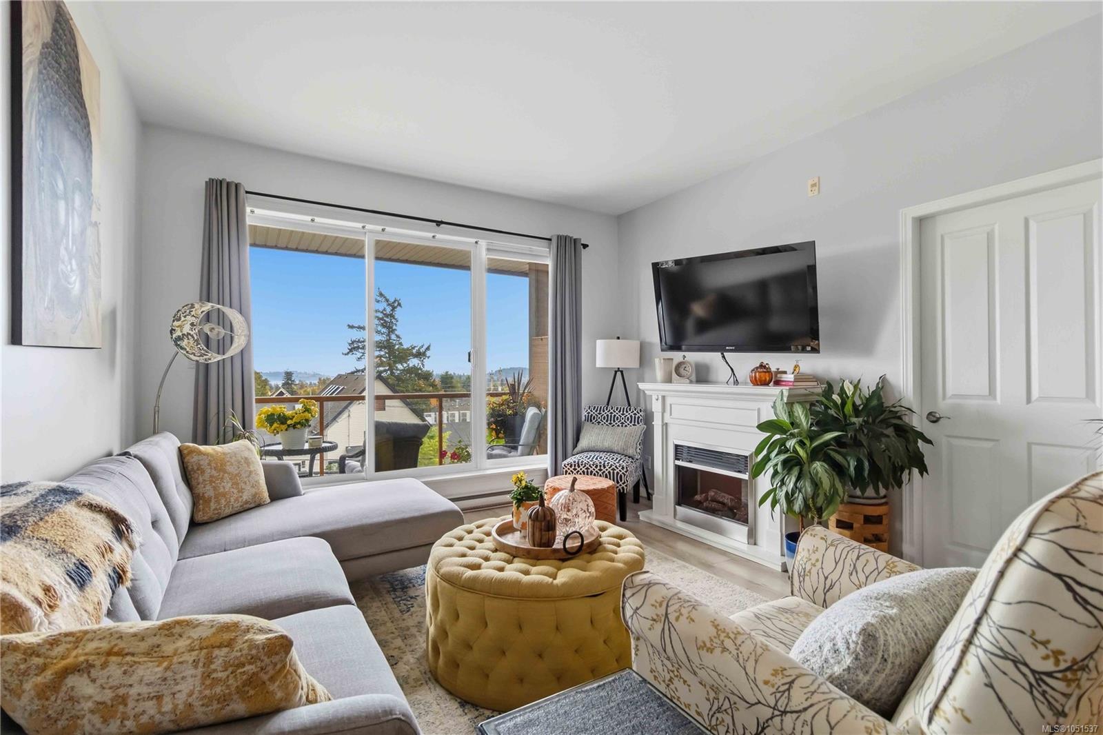308-1959 Polo Park Crt — listing photo 11 of 39