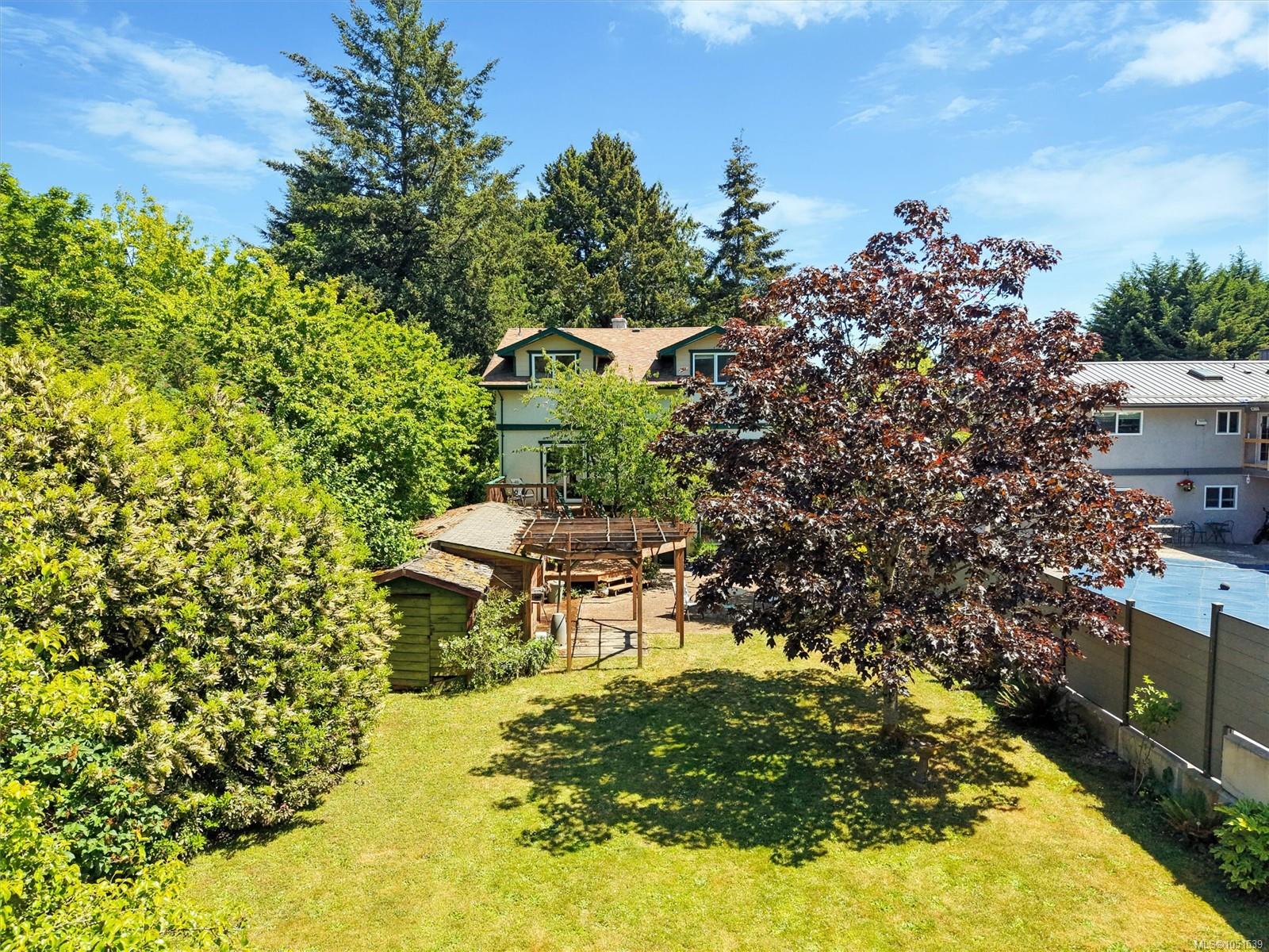 9220 East Saanich Rd — listing photo 5 of 50