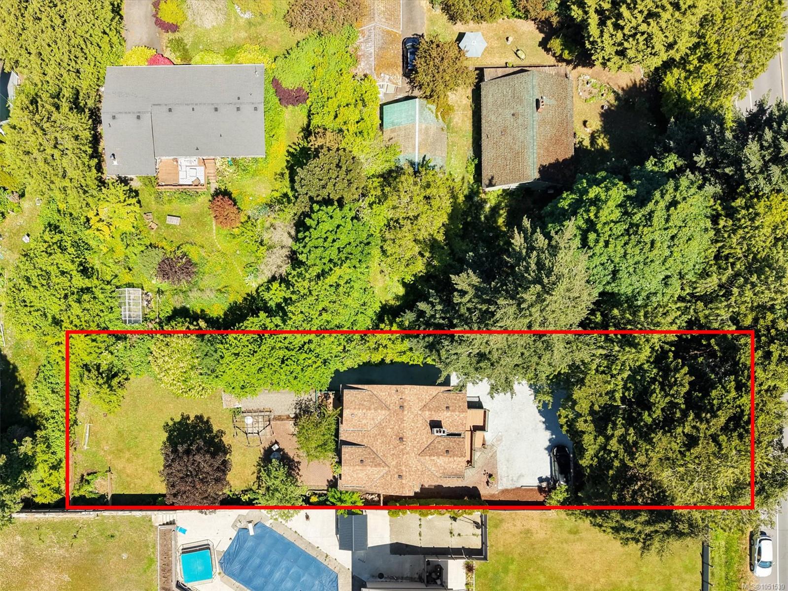 9220 East Saanich Rd — listing photo 6 of 50