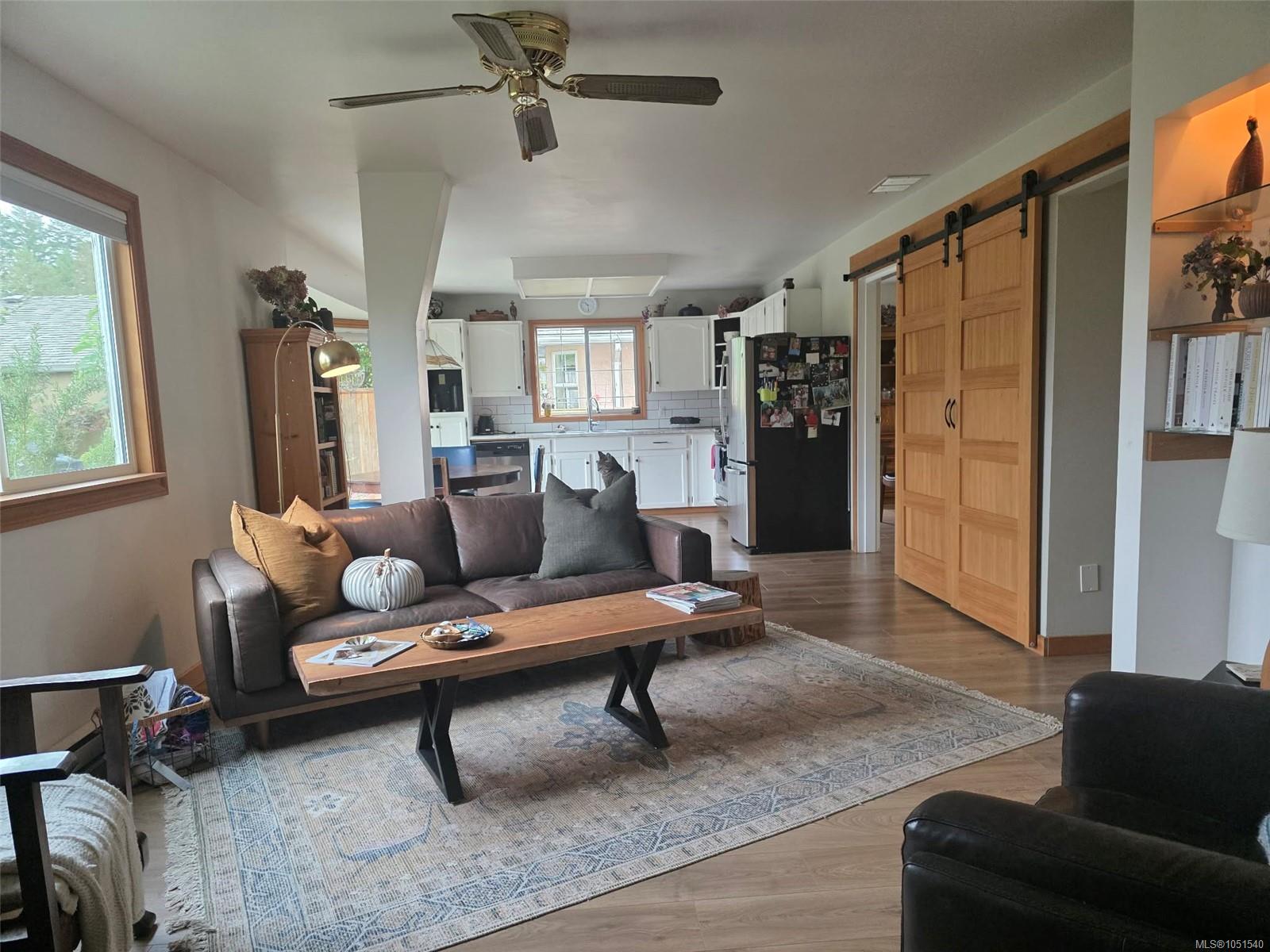 5550 Cherry Creek Rd — listing photo 10 of 29