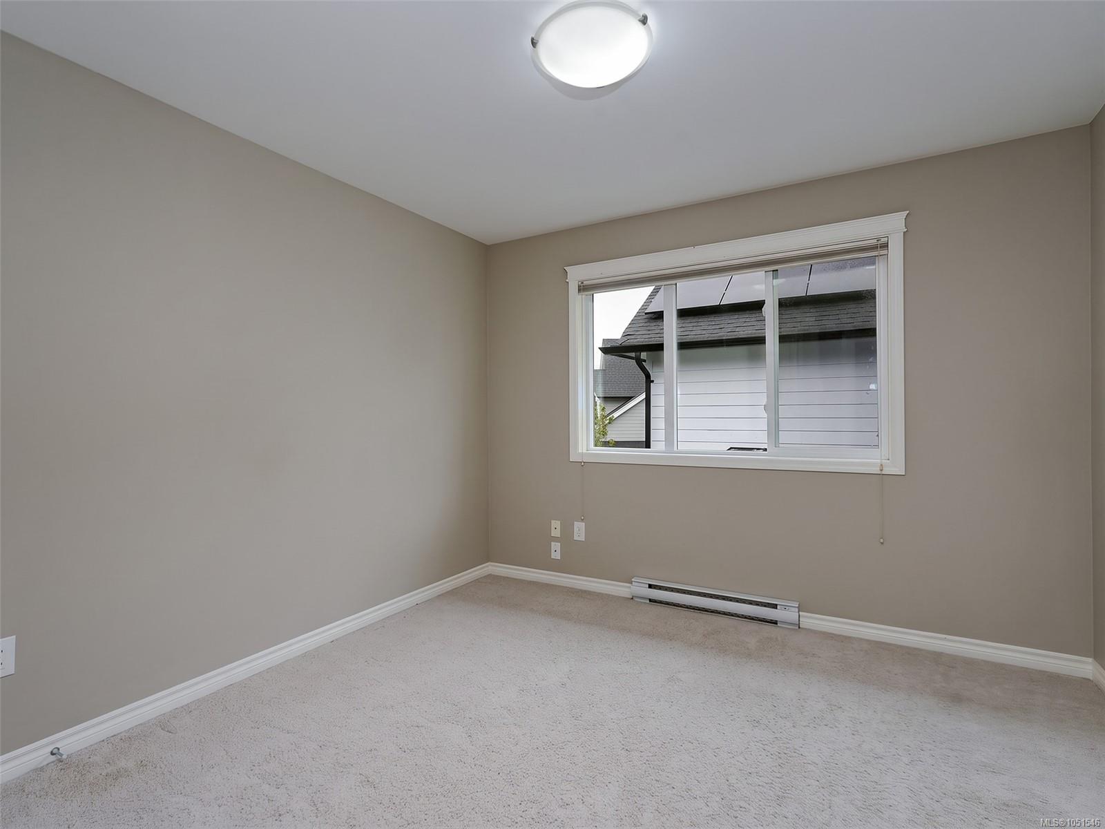 2526 Prospector Way — listing photo 13 of 30
