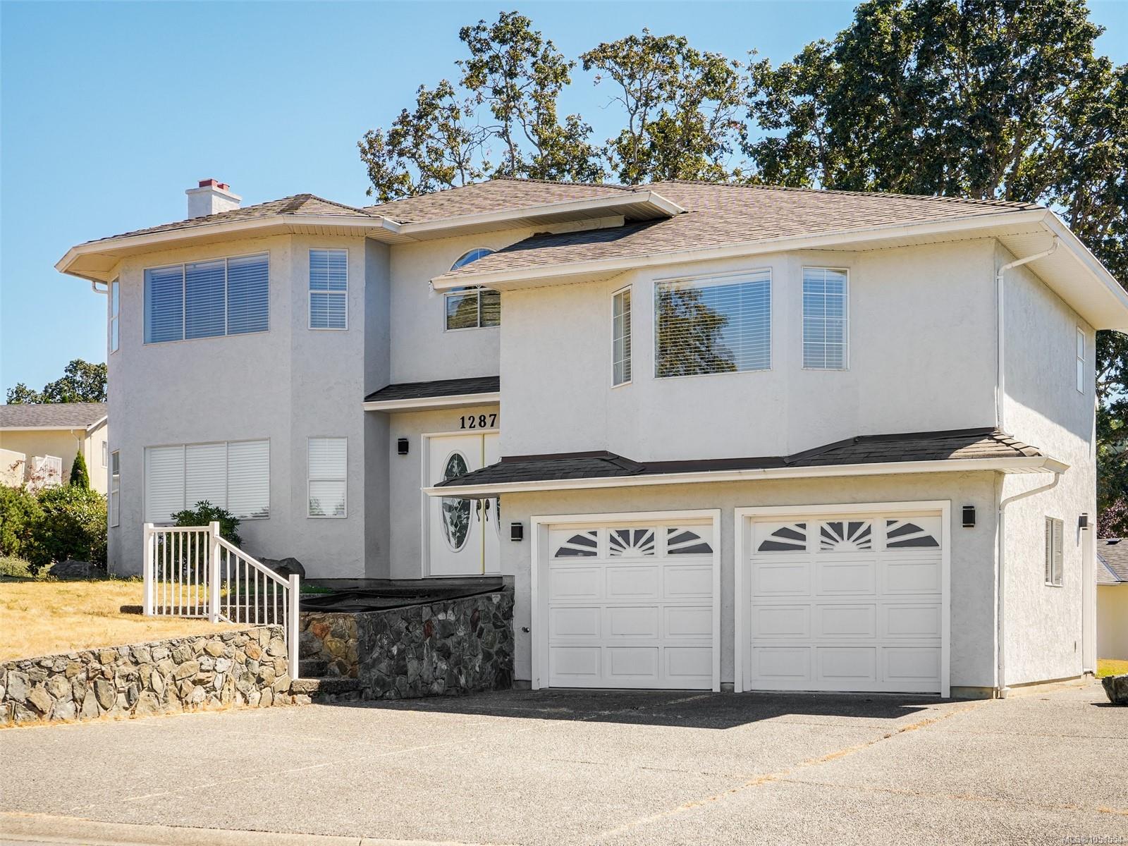 1287 Carmichael Crt — listing photo 2 of 41