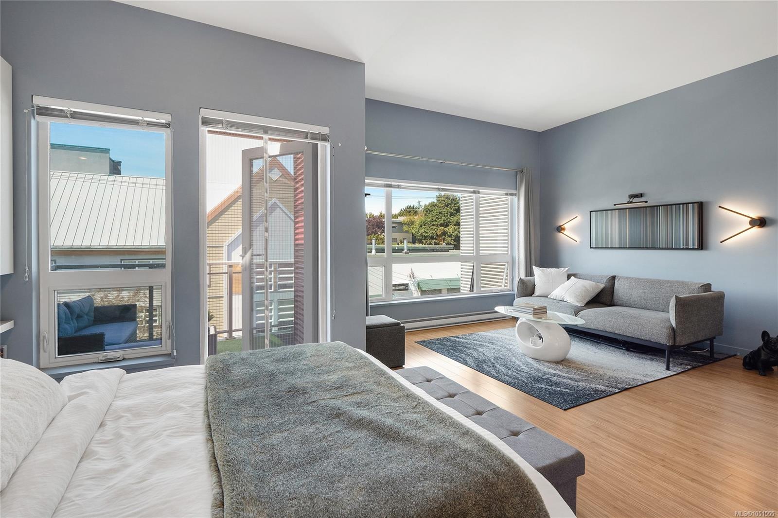 403-785 Tyee Rd — listing photo 10 of 16