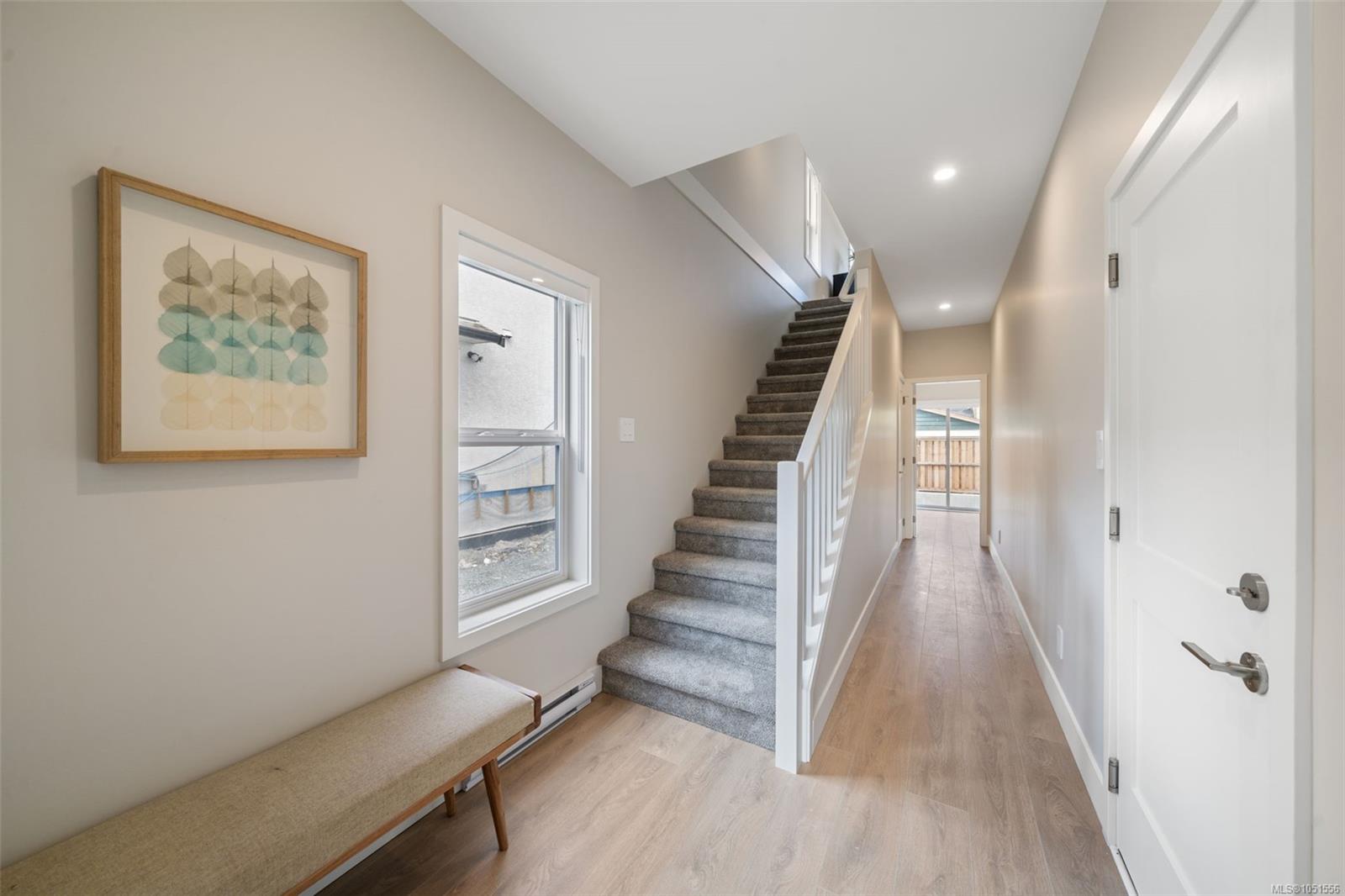 1210 Arcadiawood Crt — listing photo 14 of 52
