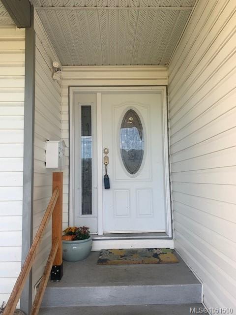 702 Hamilton Ave — listing photo 4 of 19
