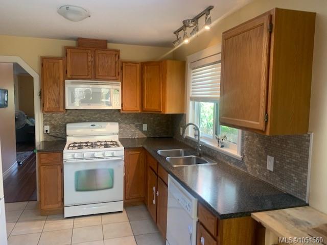 702 Hamilton Ave — listing photo 6 of 19