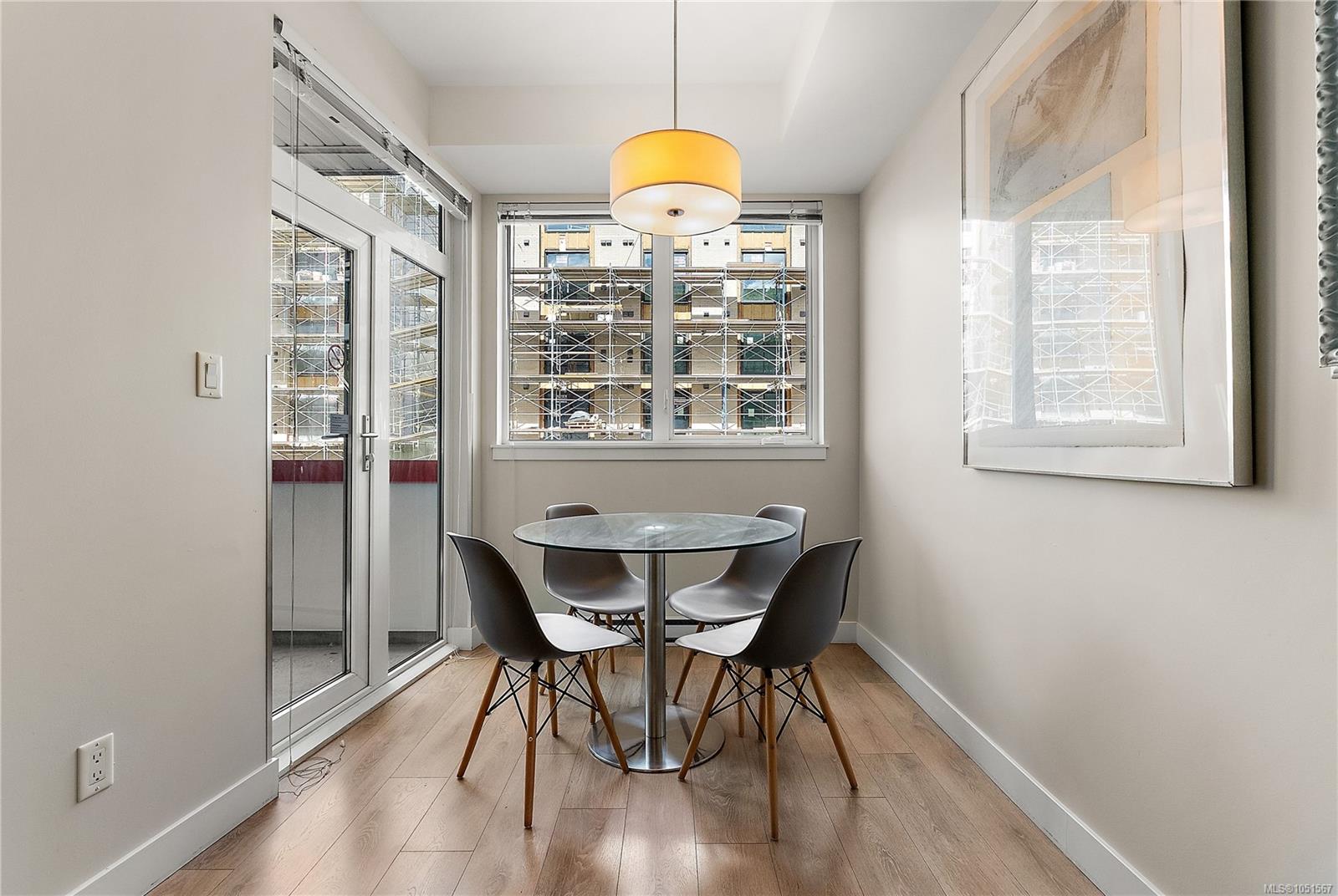 202-613 Herald St — listing photo 8 of 26