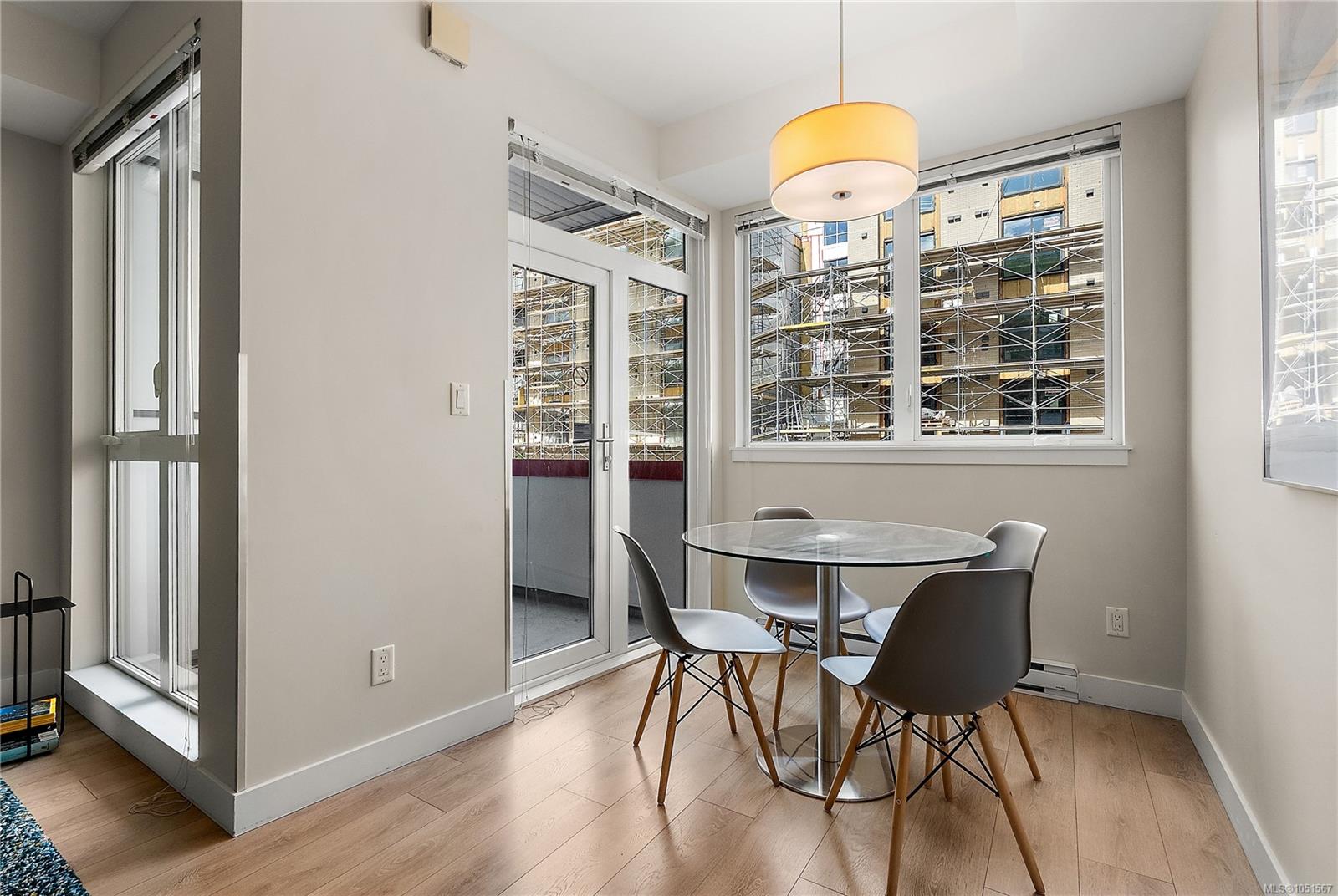 202-613 Herald St — listing photo 9 of 26