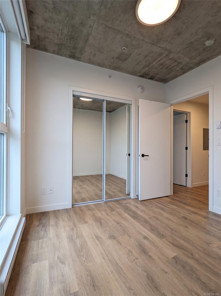 409-1097 View St — listing photo 9 of 16