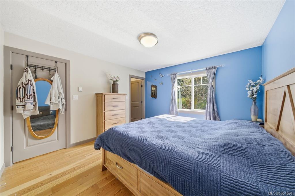 4425 Telegraph Rd — listing photo 12 of 30