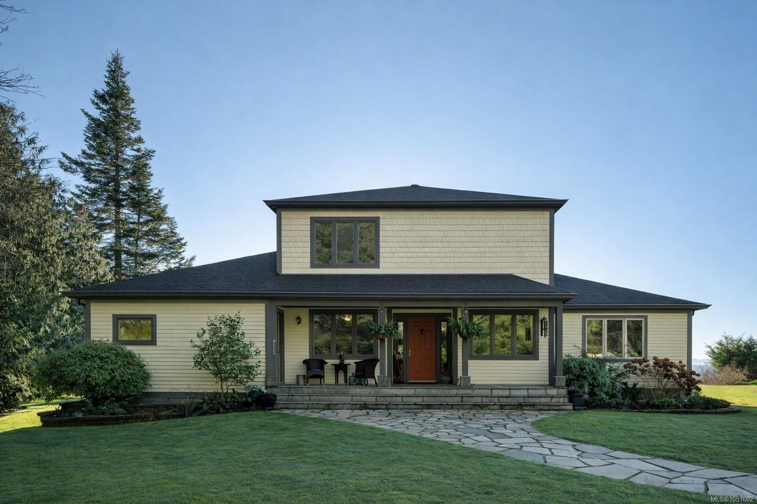 9193 West Coast Rd — listing photo 5 of 63