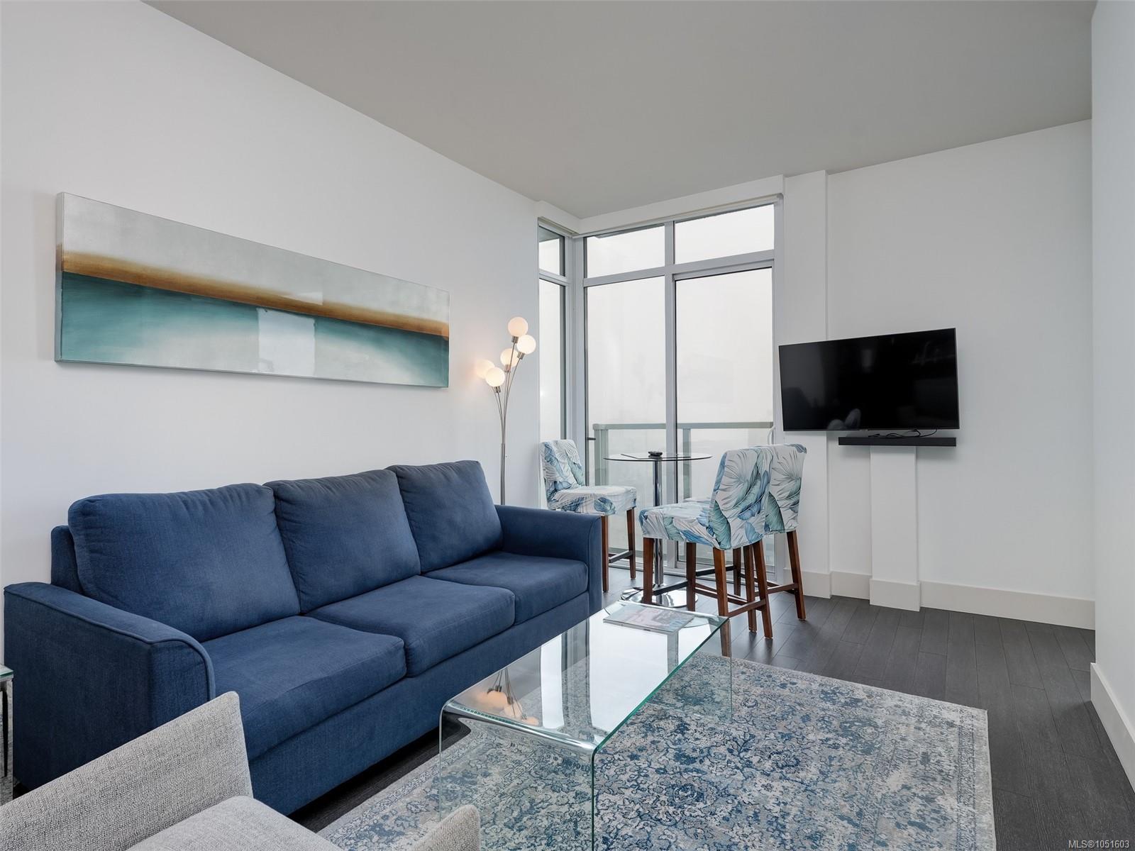 1207-83 Saghalie Rd — listing photo 4 of 27