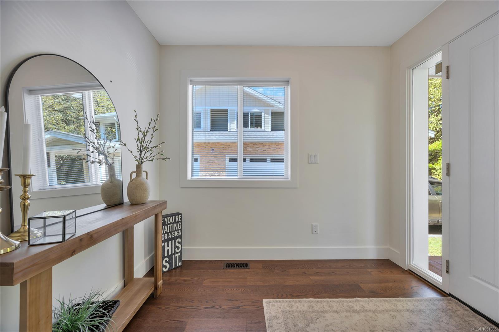 3397 Pinestone Way — listing photo 6 of 88