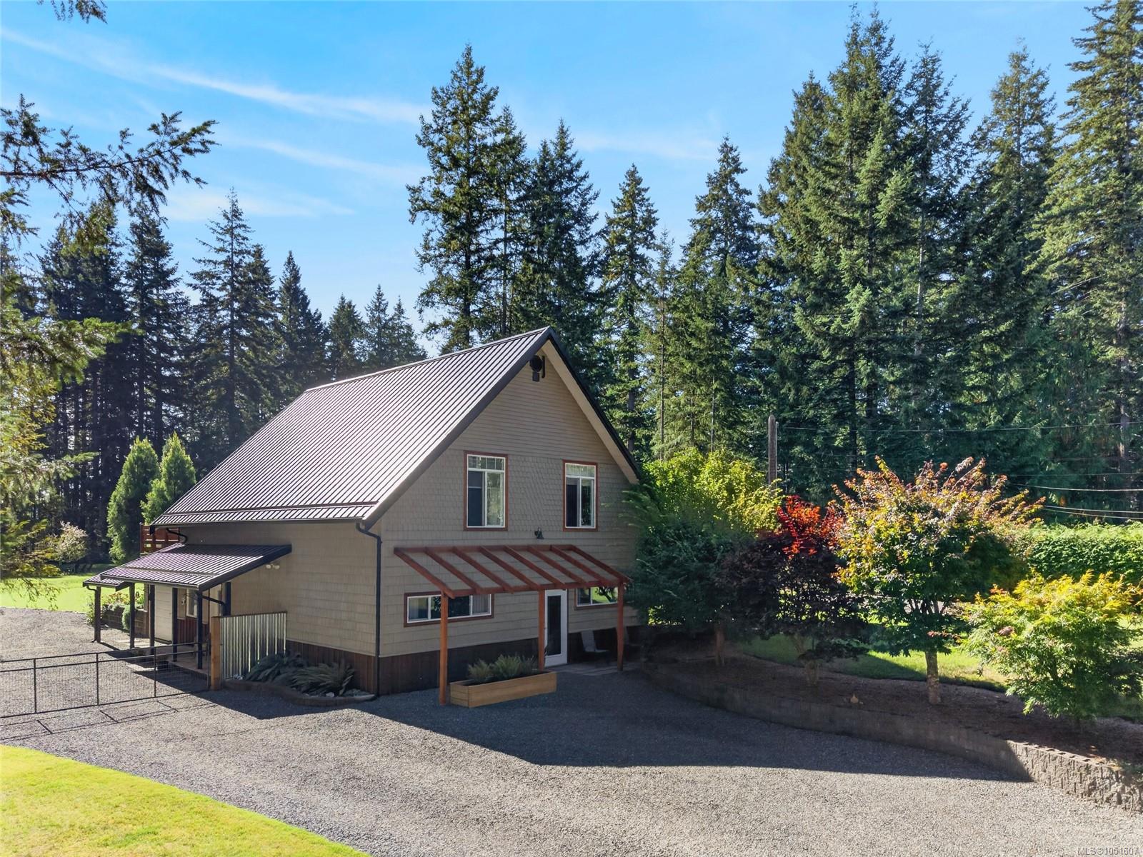 1981 Dzini Rd, Black Creek