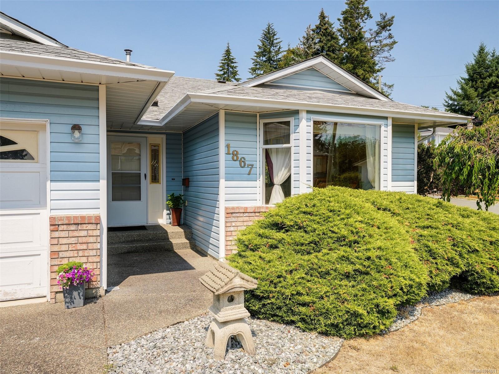 1867 Deborah Dr — listing photo 7 of 28