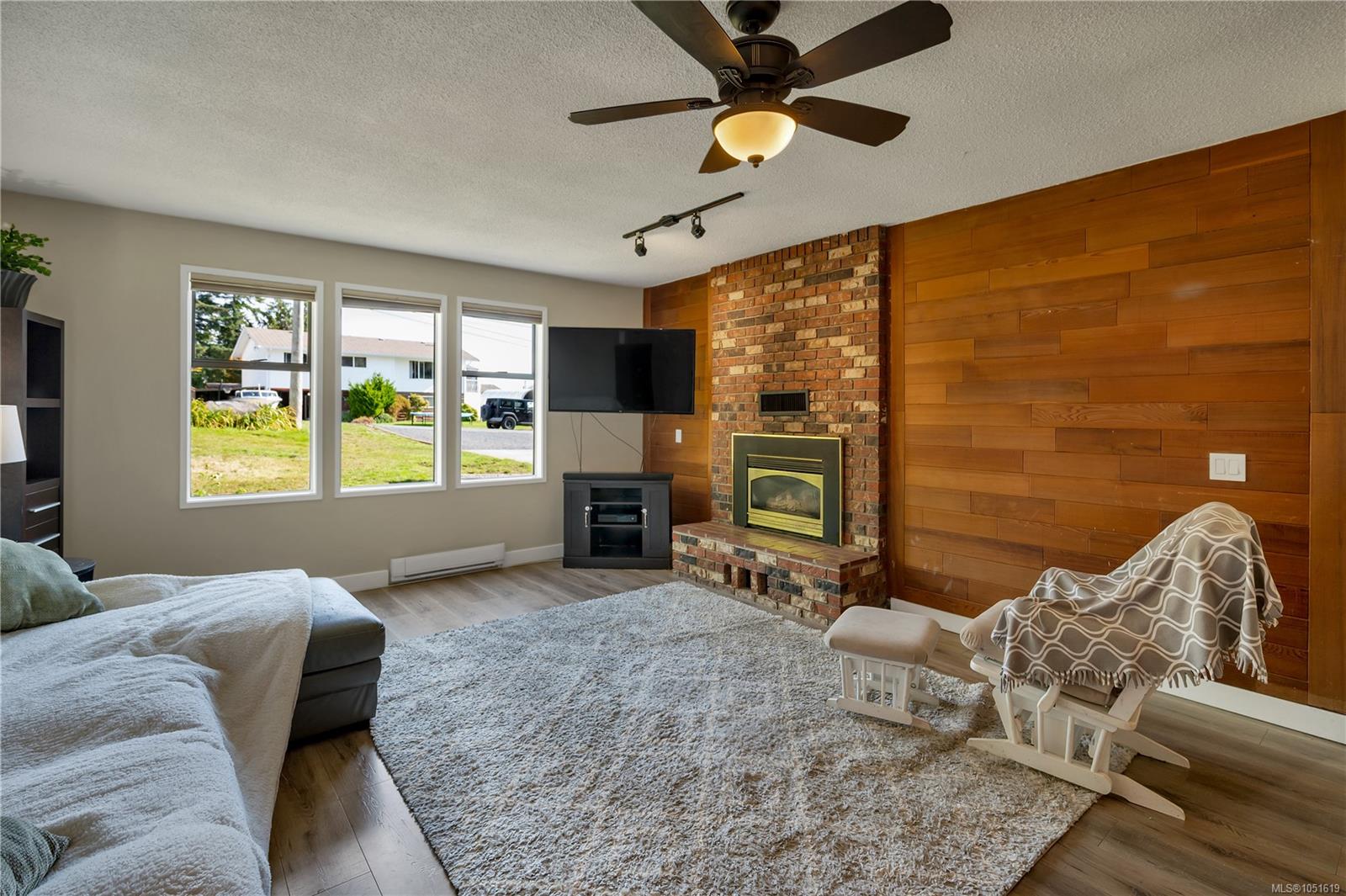 756 Kalmar Rd — listing photo 13 of 38