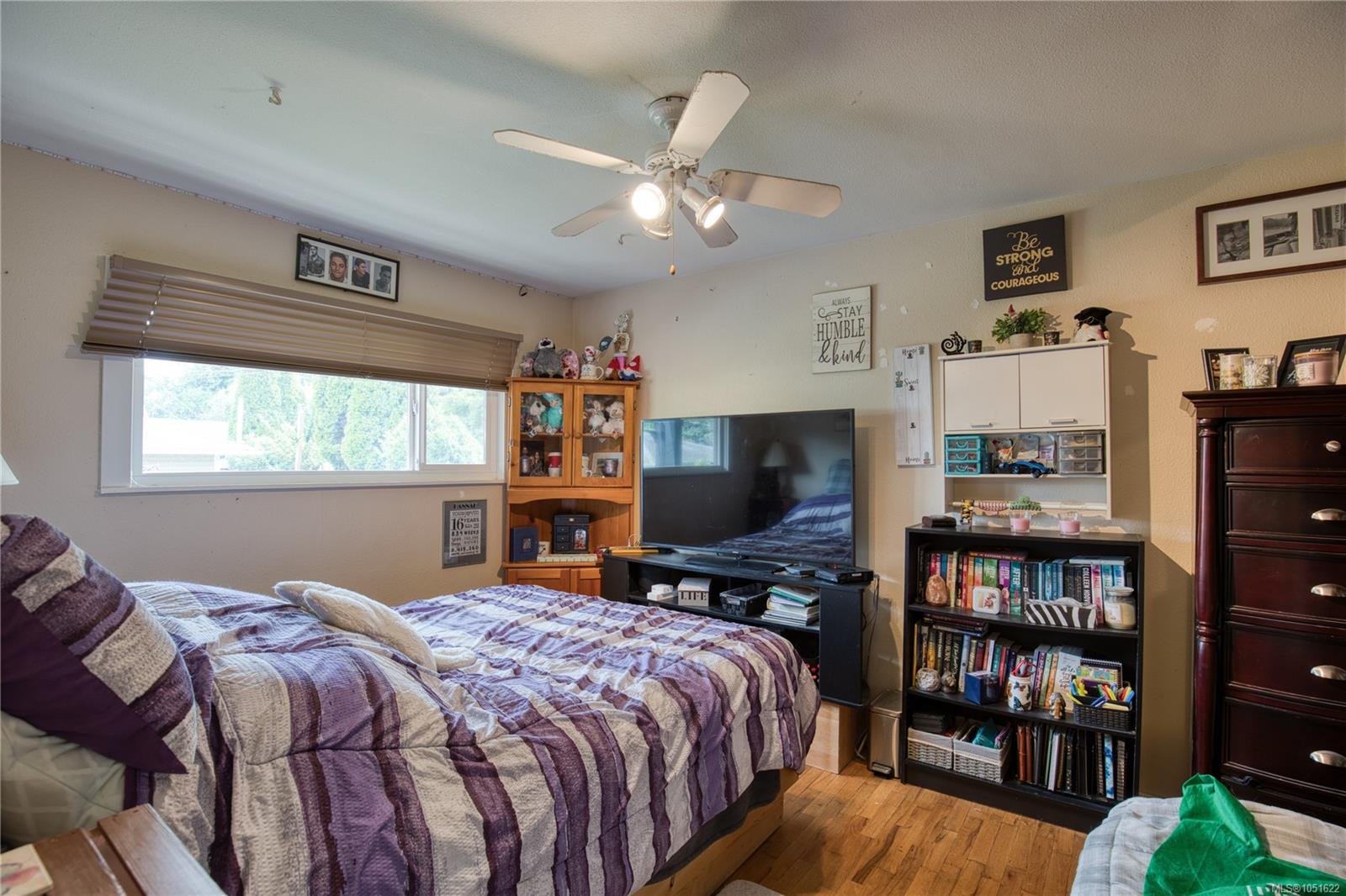 543 Bradley St — listing photo 14 of 39