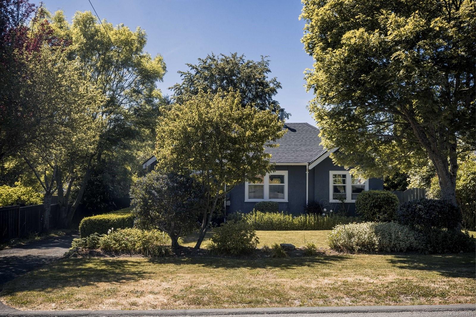 3110 Frechette St photo 4