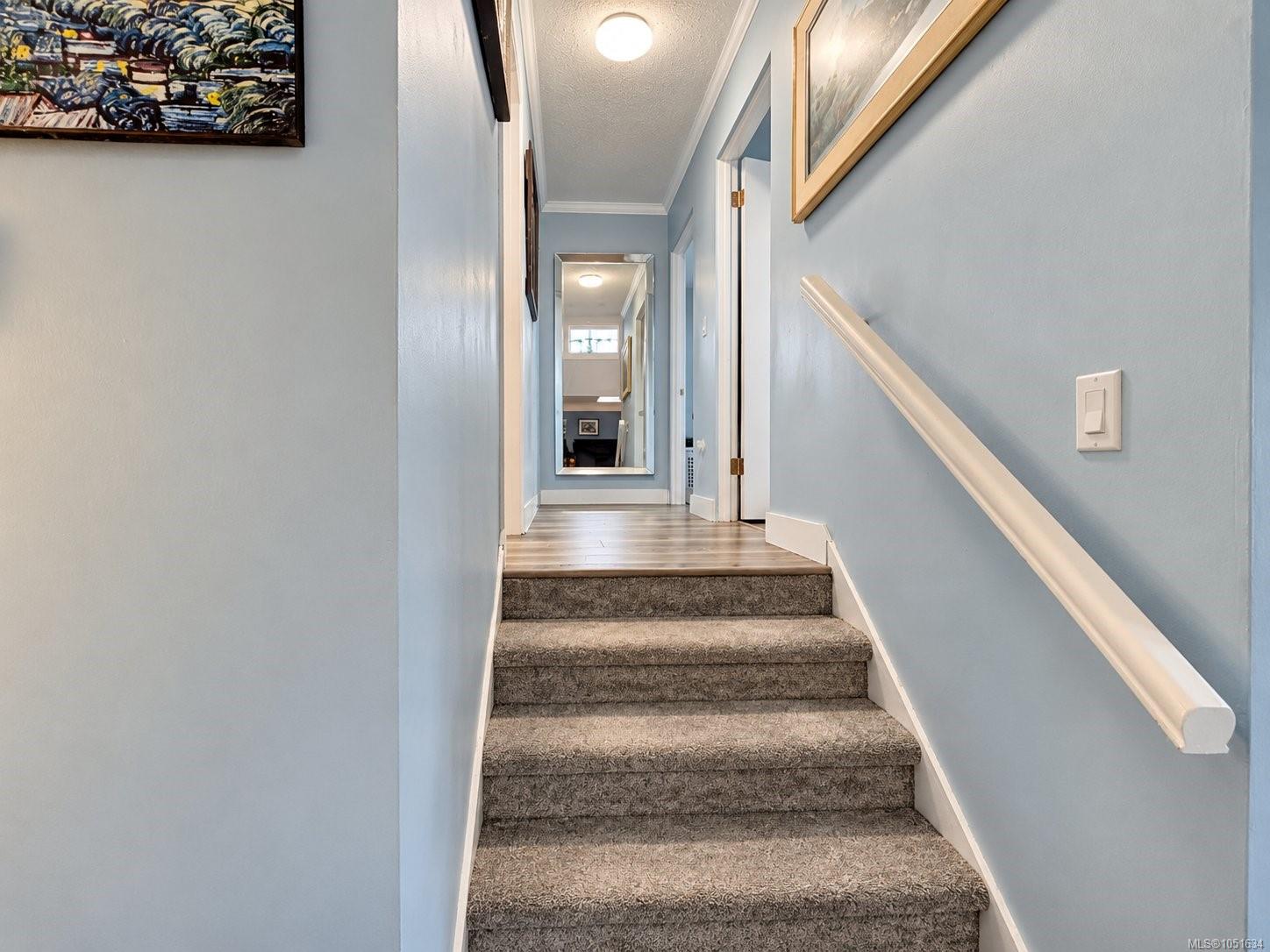 3586 10th Ave — listing photo 13 of 32