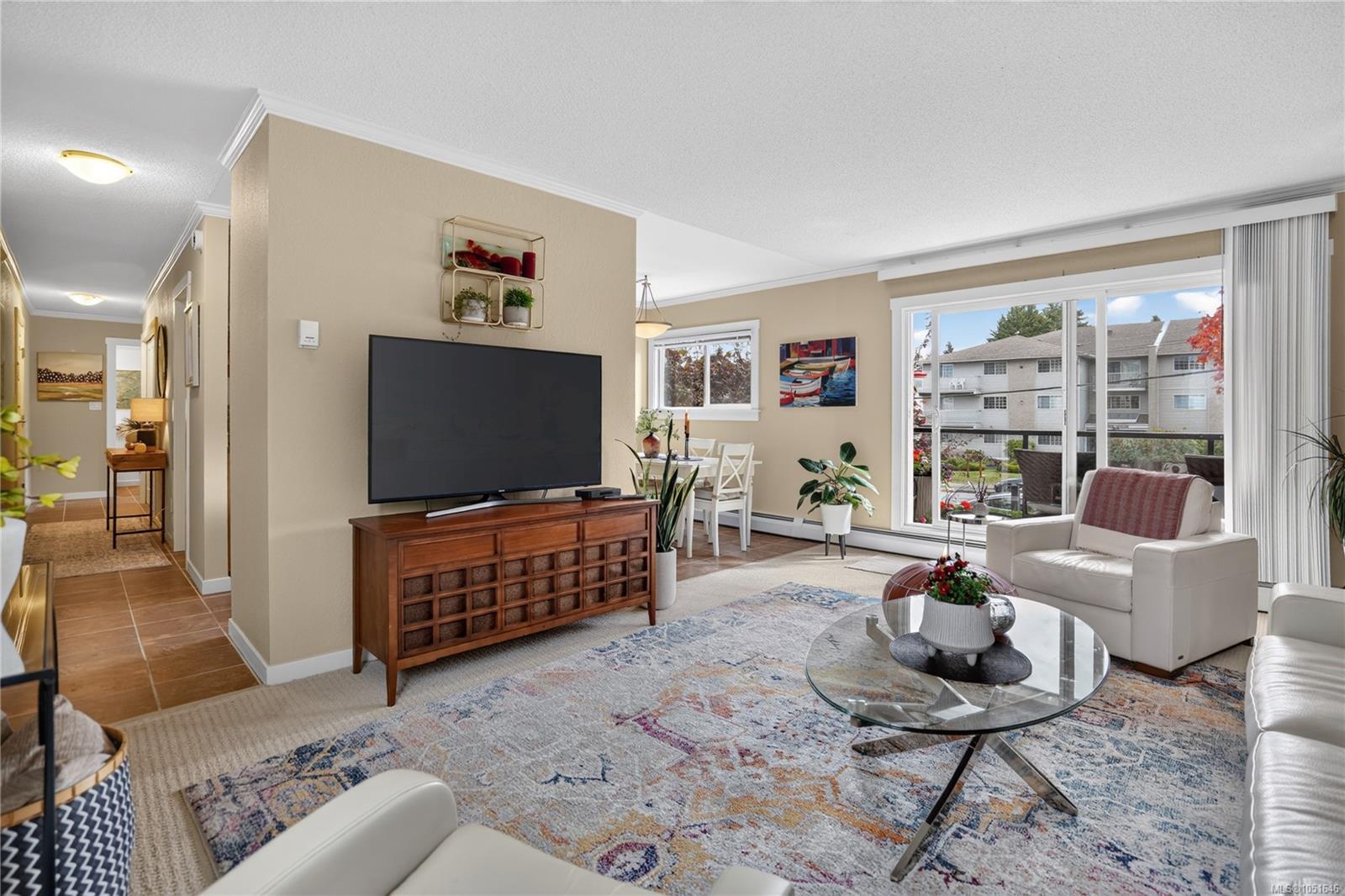 202-255 Hirst Ave — listing photo 10 of 37