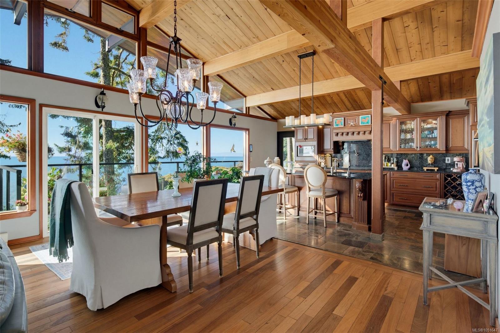 7995 West Coast Rd — listing photo 14 of 85