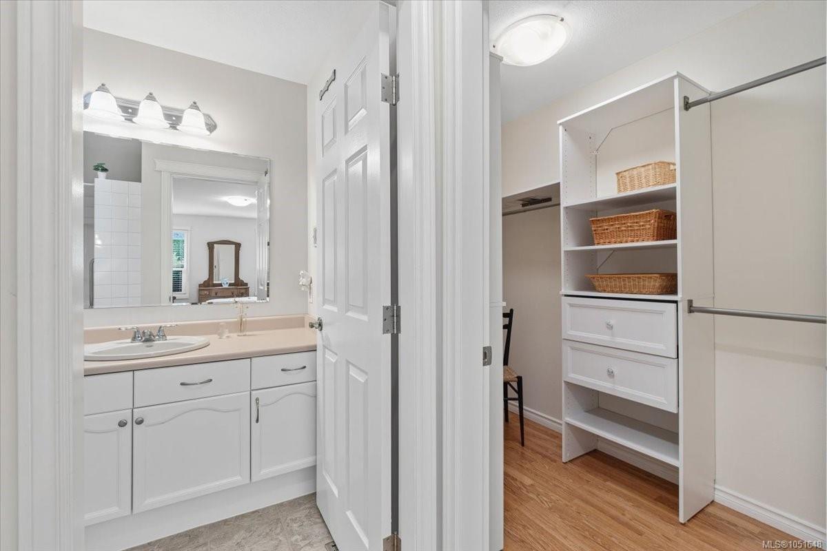 106-240 Stanford Ave — listing photo 14 of 32