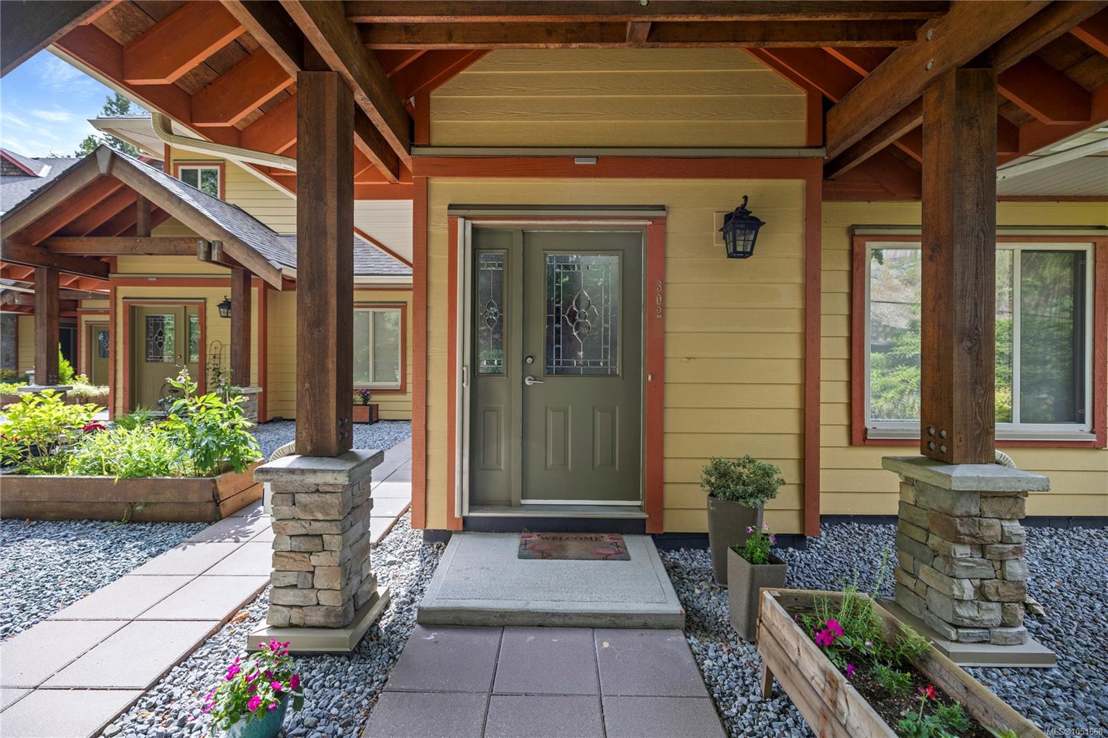 302-1244 4th Ave — listing photo 4 of 55