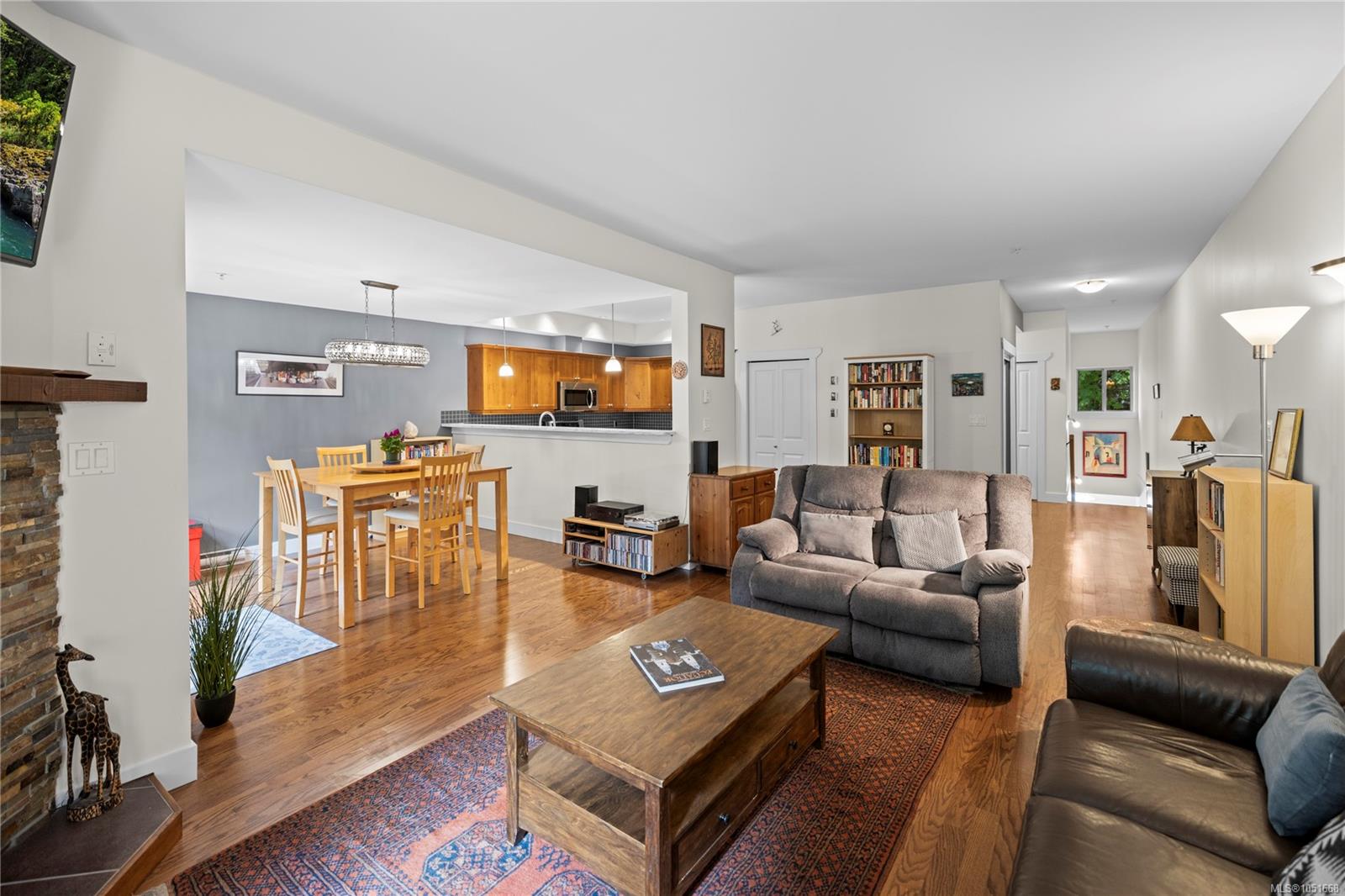 302-1244 4th Ave — listing photo 6 of 55