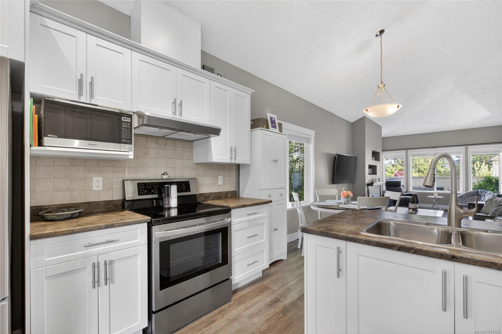 413-930 Braidwood Rd — listing photo 13 of 27