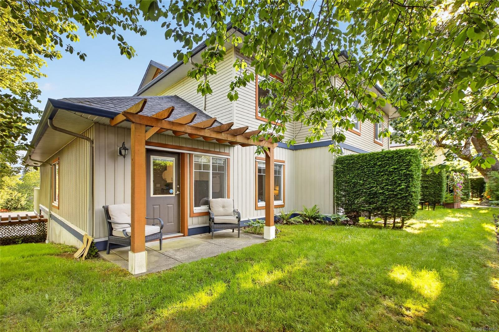 413-930 Braidwood Rd — listing photo 6 of 27