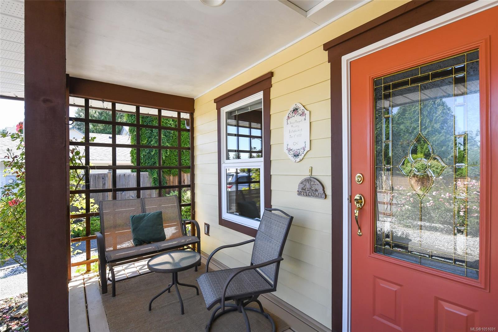 2849 Penrith Ave — listing photo 11 of 39