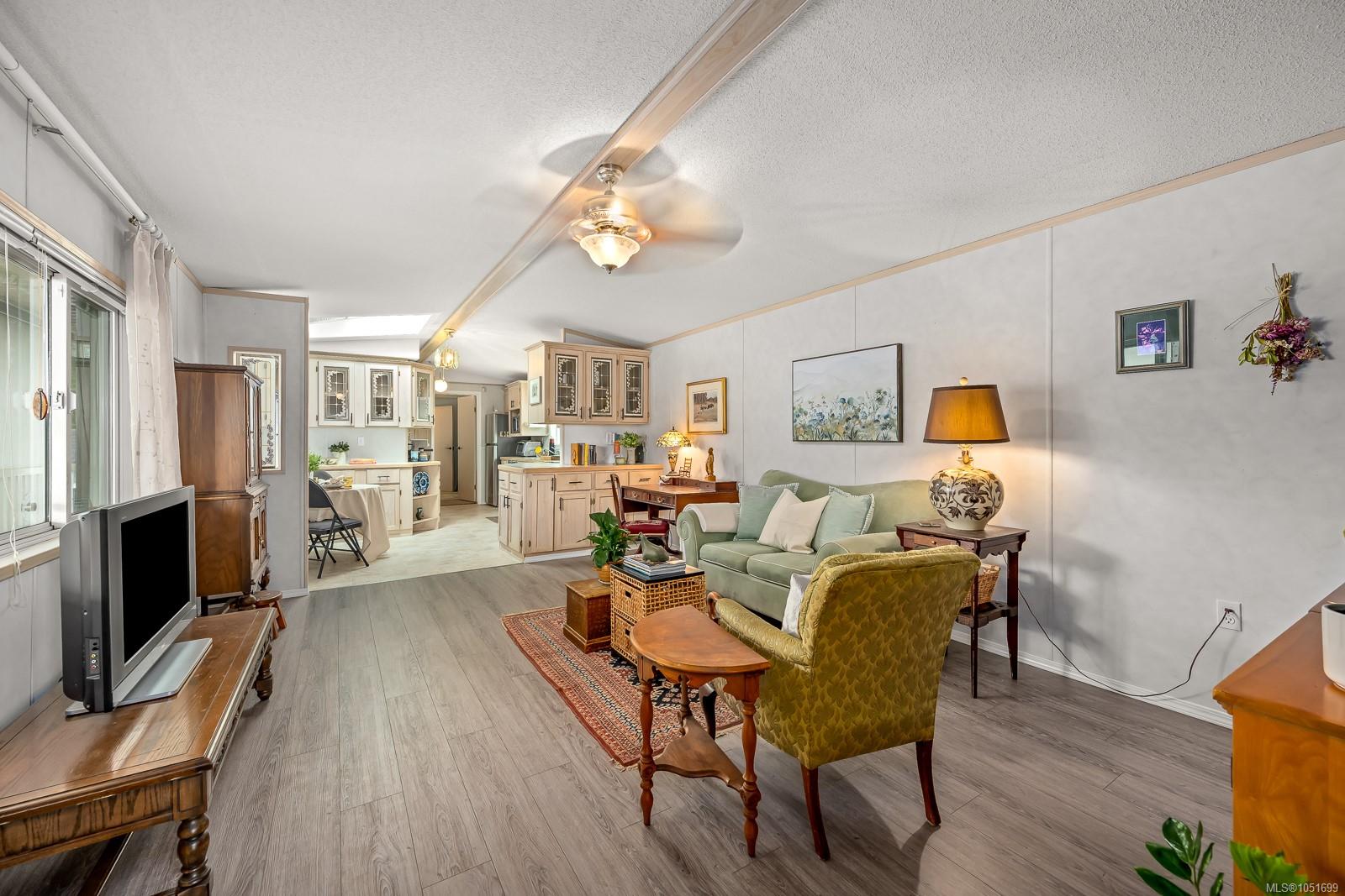 11-4714 Muir Rd — listing photo 9 of 13