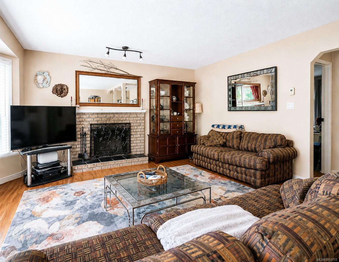 2162 Stelly's Cross Rd — listing photo 4 of 61