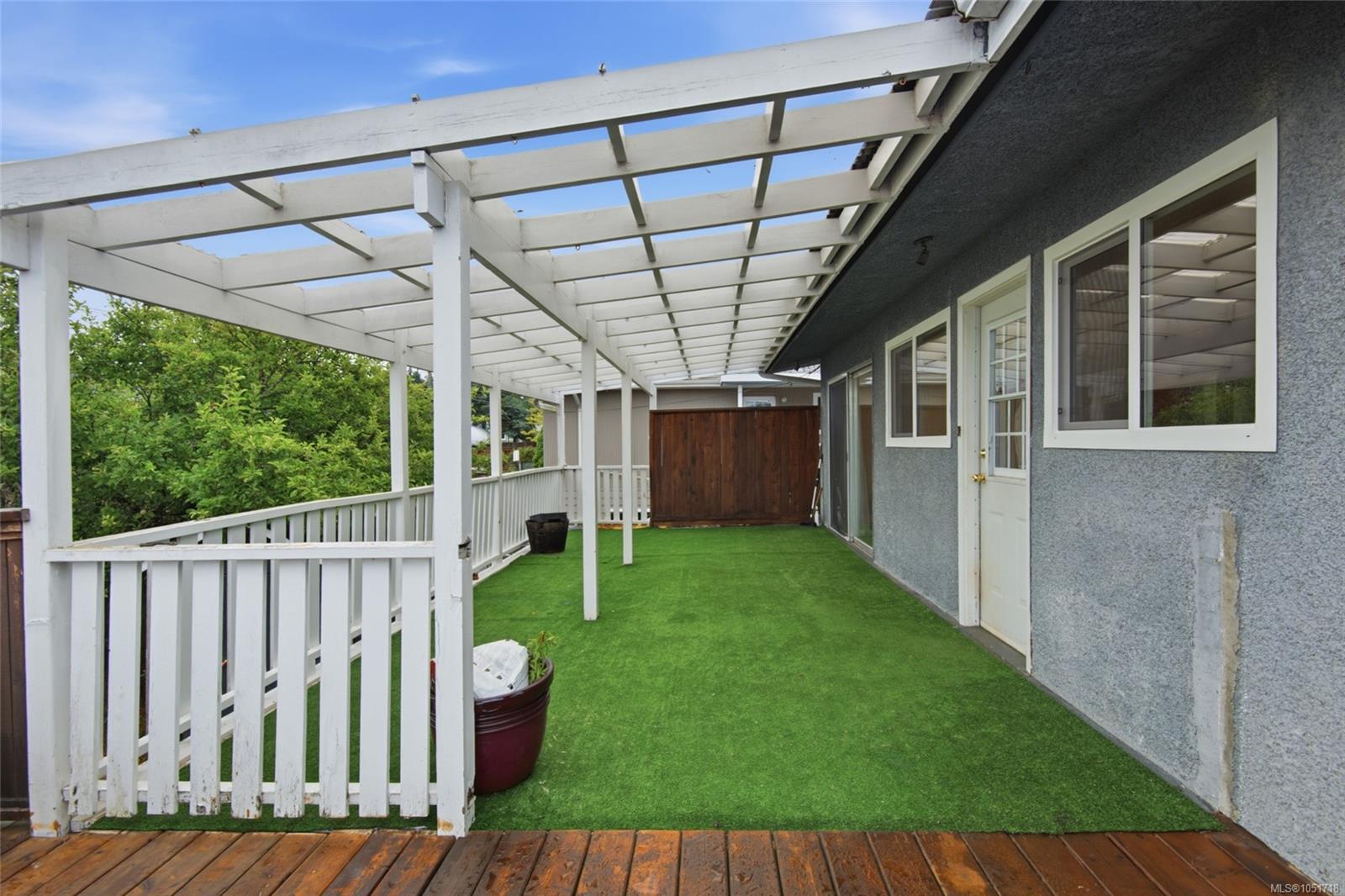 3795 Michigan Rd — listing photo 11 of 37