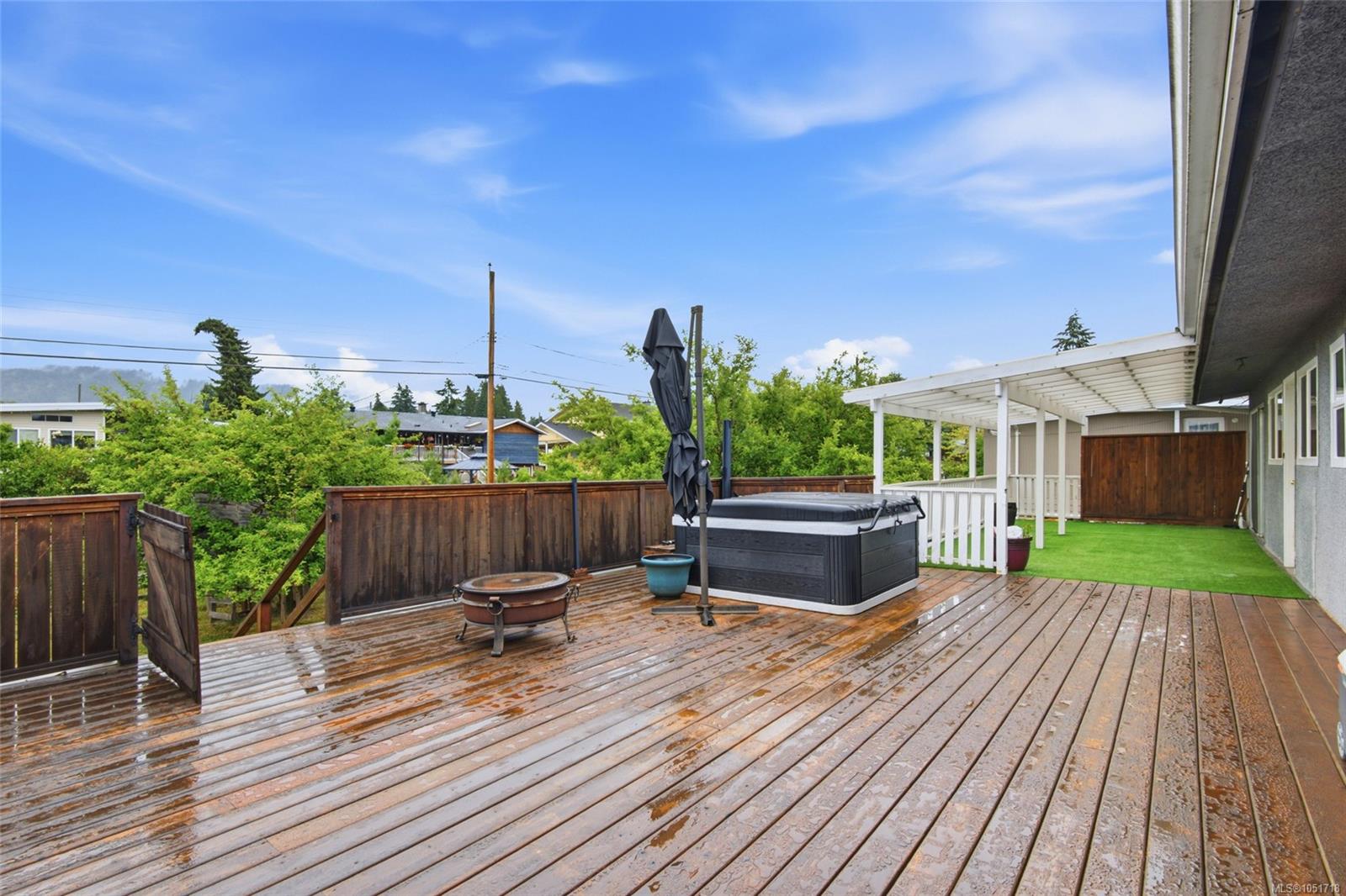 3795 Michigan Rd — listing photo 12 of 37
