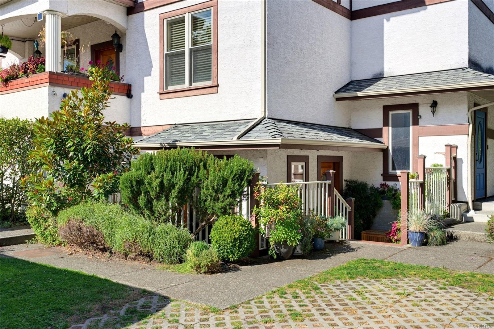 1-1200 Richardson St — listing photo 3 of 40